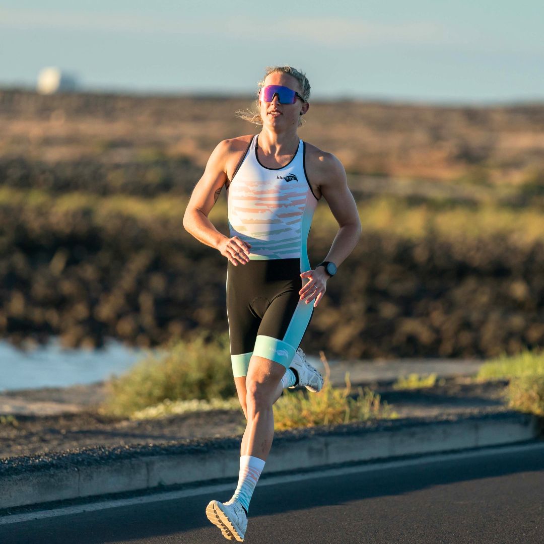 Women’s tri suit with open back – optimized for sprint and Olympic triathlons