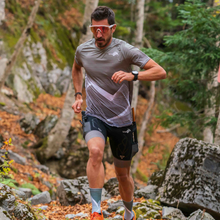 Load image into Gallery viewer, Trail-running short Equilibrium - Bivouac
