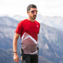 Load image into Gallery viewer, Men's running t-shirt Cairn