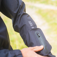 Load image into Gallery viewer, Waterproof trail running jacket Expand
