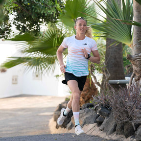 Women’s running t-shirt – lightweight, breathable, and moisture-wicking for ultimate comfort Triathlete triathlon swimbikerun - kiwami