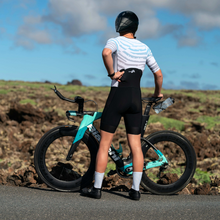 Load image into Gallery viewer, Men’s tri suit with sleeves – high-performance, durable, and cost-effective - kiwami triathlon
