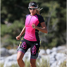 Load image into Gallery viewer, WOMEN'S EQUILIBRIUM TRAIL TOP
