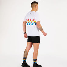 Load image into Gallery viewer,  Men's Running Tee-shirts Kiwami Sports for triathletes and runners. Running tee-shirts allow you to run comfortably. Moisture-wicking, fast-drying fabrics.
