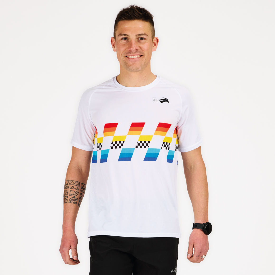  Men's Running Tee-shirts Kiwami Sports for triathletes and runners. Running tee-shirts allow you to run comfortably. Moisture-wicking, fast-drying fabrics.